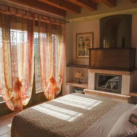 Casale Manzoni Apartment