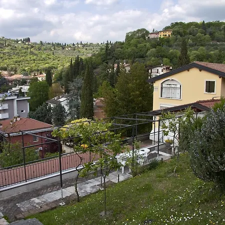 Casale Manzoni Apartment *